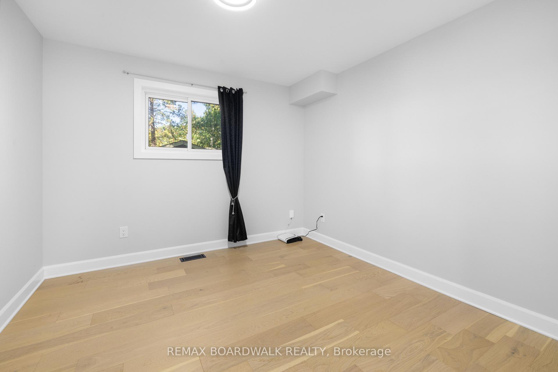 Photo 14 of 1312 Bayview Drive, Ottawa, Constance Bay — HOMEH