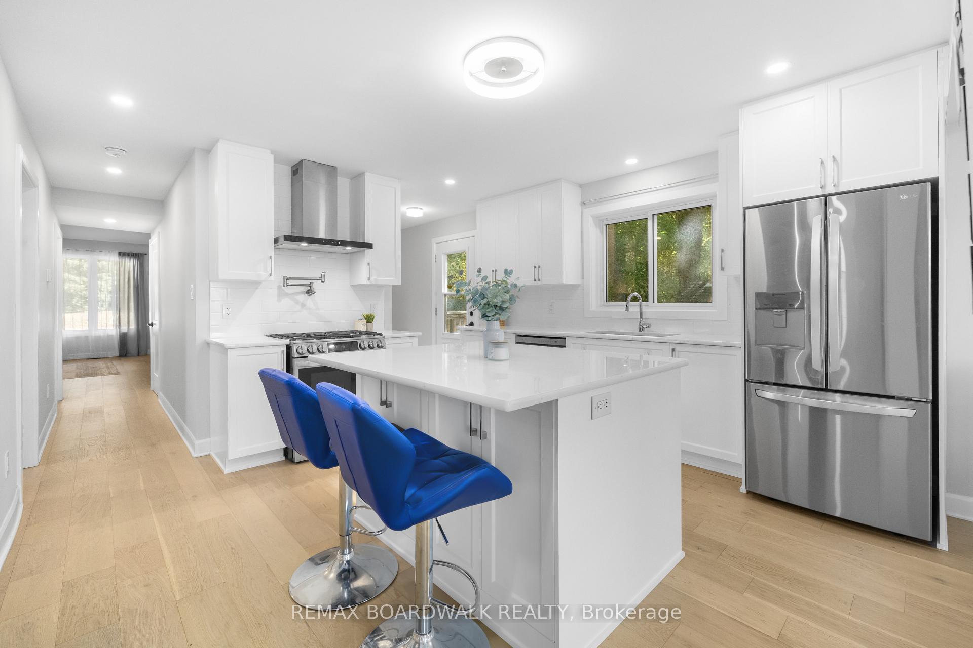 Photo 16 of 1312 Bayview Drive, Ottawa, Constance Bay — HOMEH