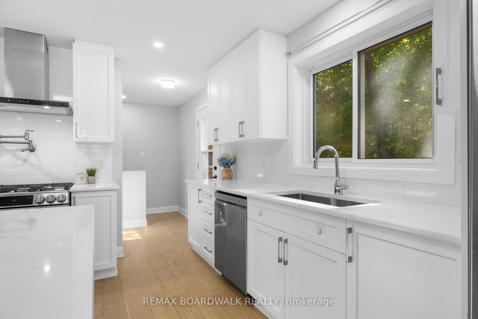Photo 37 of 1312 Bayview Drive, Ottawa, Constance Bay — HOMEH