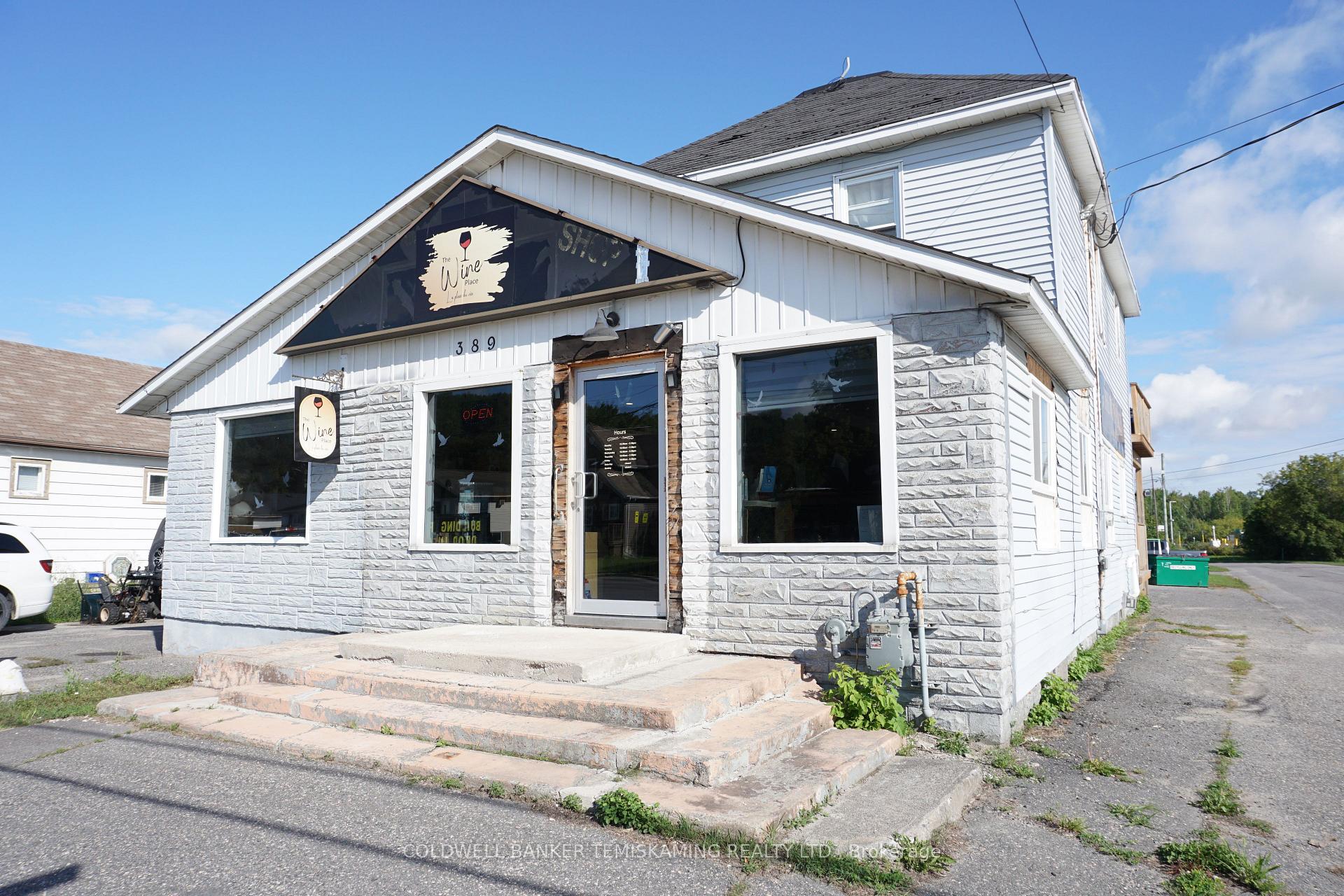 Photo of 389 Whitewood Avenue W