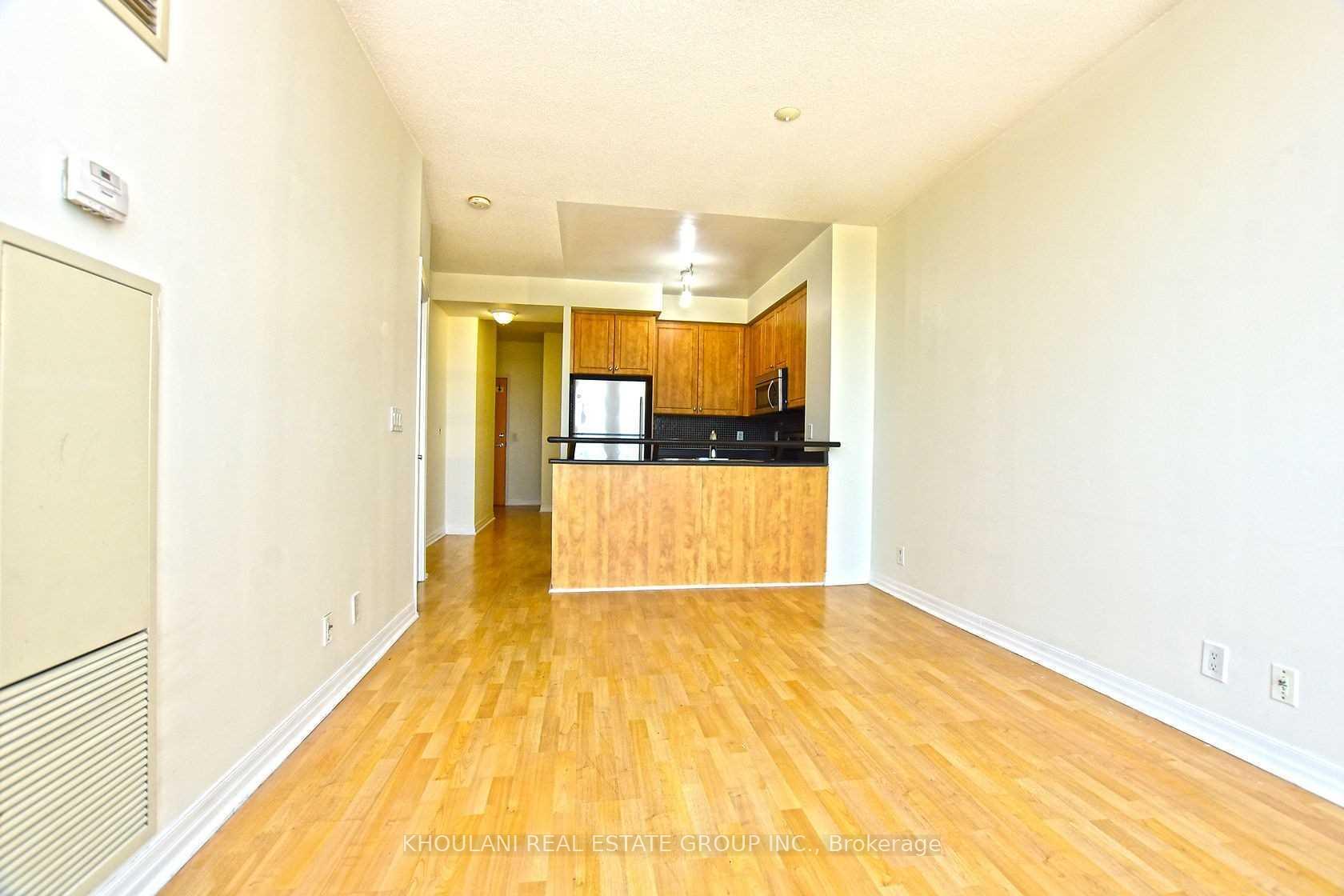 Photo 2 of Unit 2201, 220 Burnhamthorpe Road, Mississauga, City Centre — HOMEH