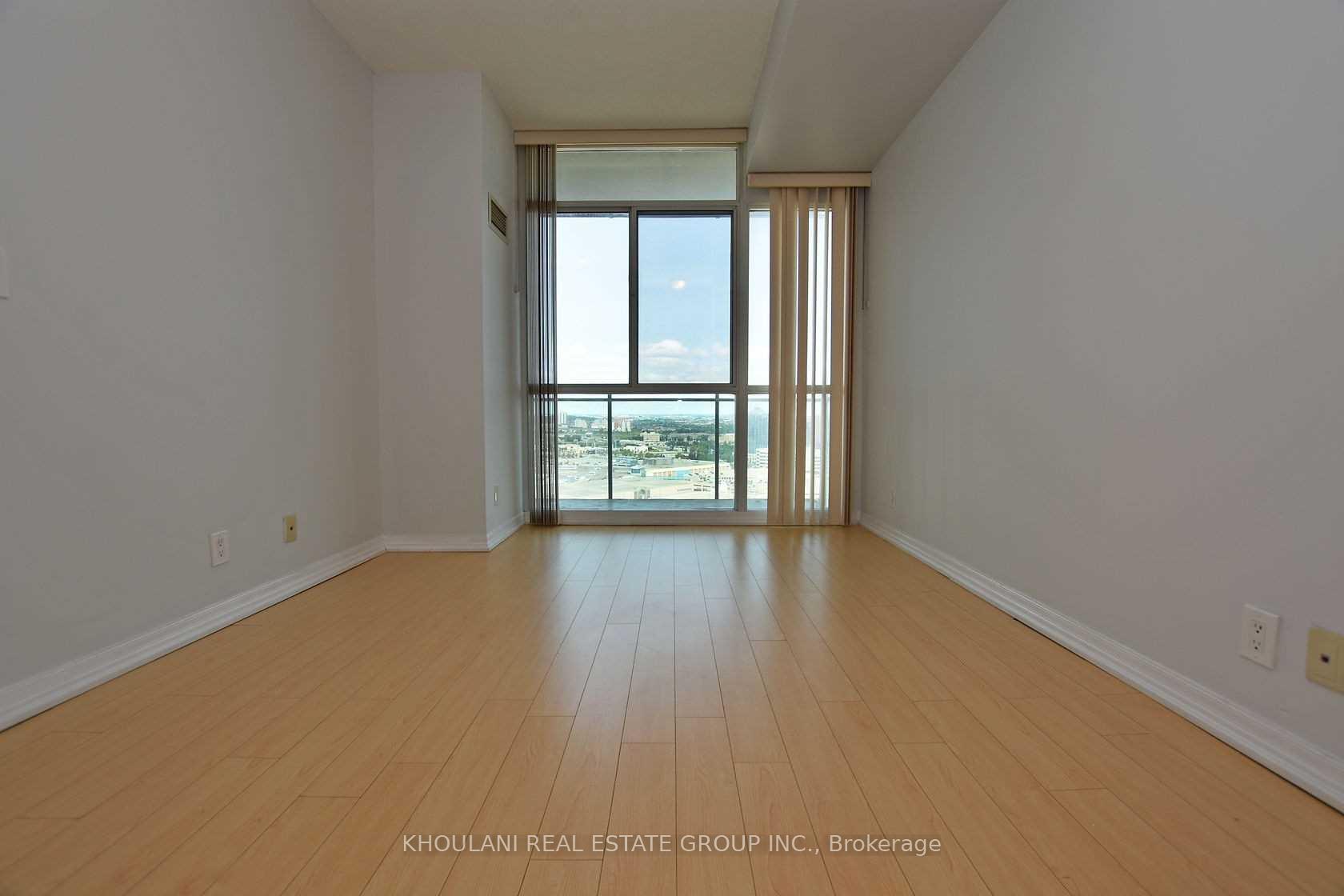 Photo 7 of Unit 2201, 220 Burnhamthorpe Road, Mississauga, City Centre — HOMEH