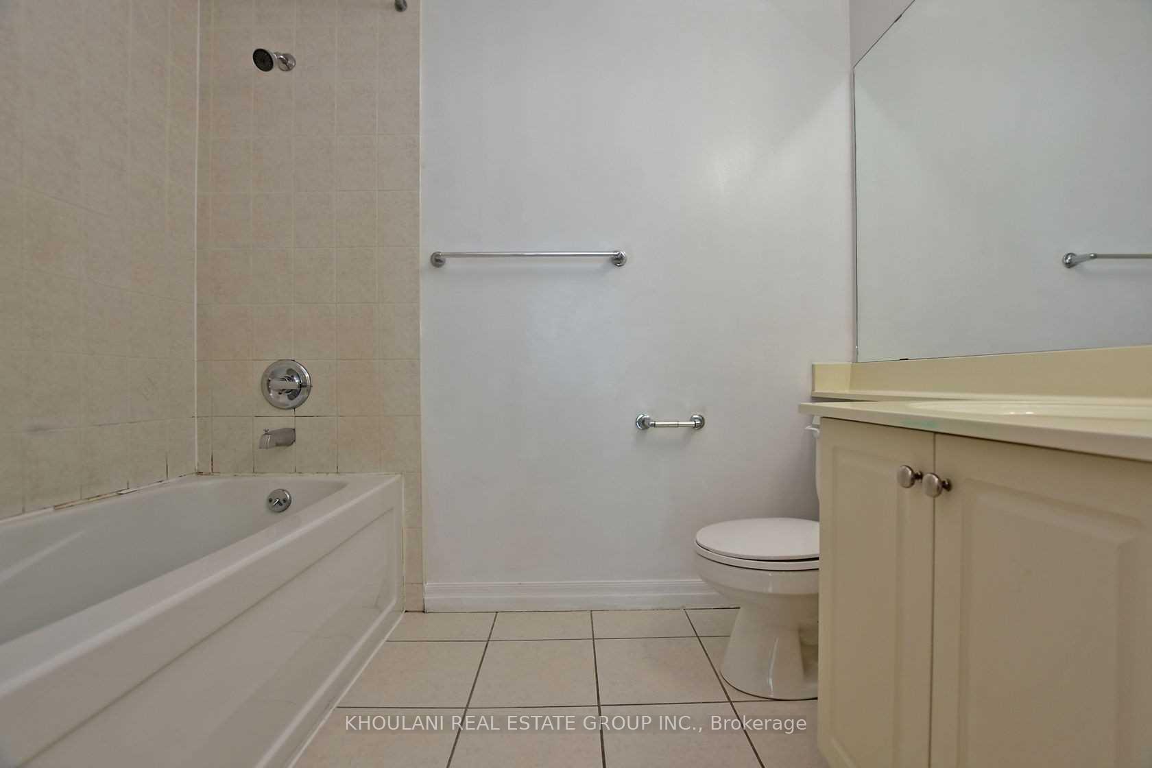 Photo 9 of Unit 2201, 220 Burnhamthorpe Road, Mississauga, City Centre — HOMEH