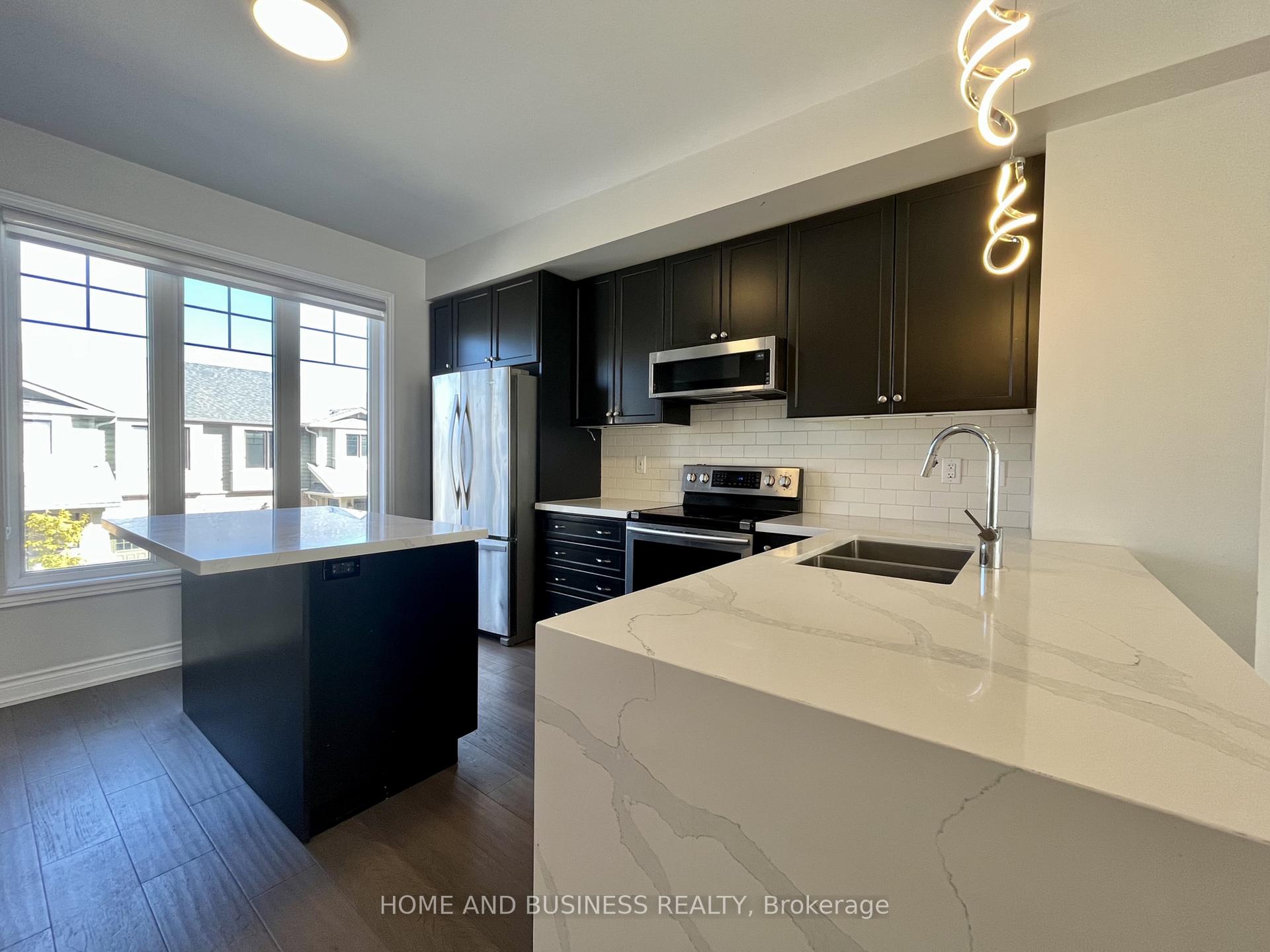 Photo 13 of 27 Walters Lane, Grimsby, Grimsby Beach — HOMEH