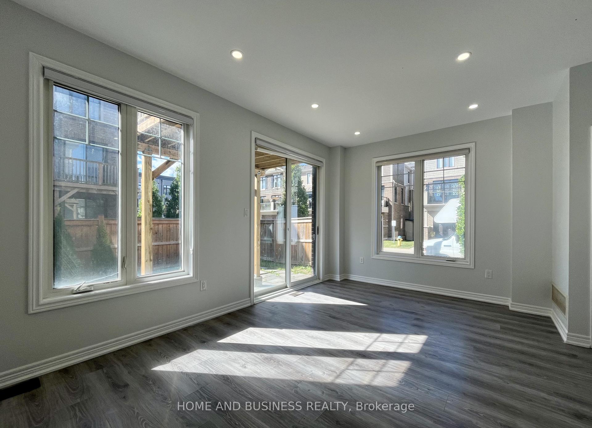 Photo 29 of 27 Walters Lane, Grimsby, Grimsby Beach — HOMEH