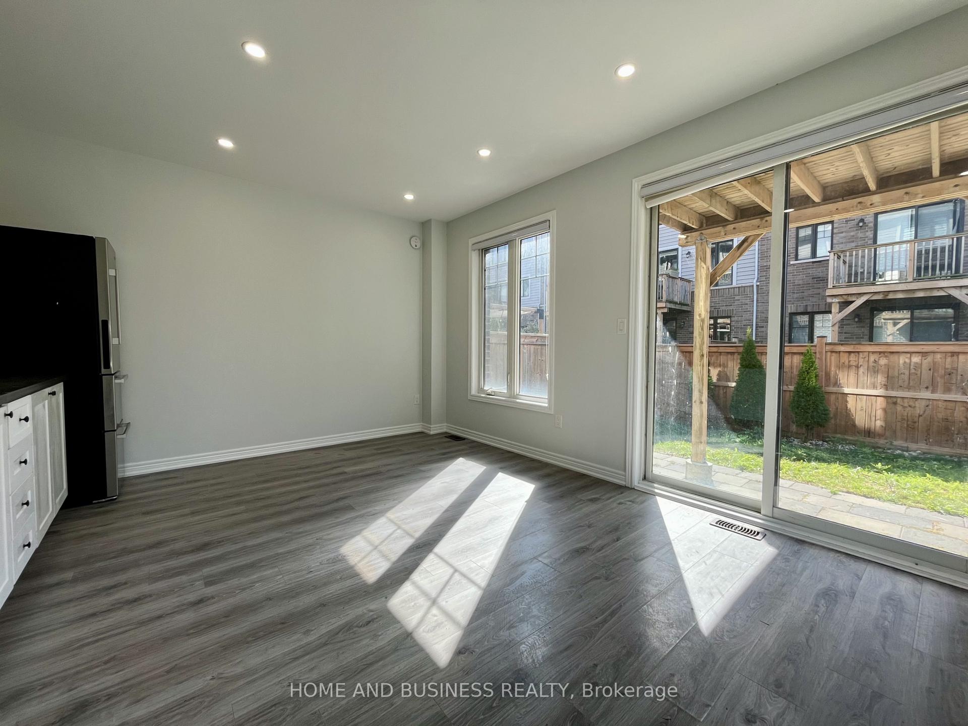 Photo 30 of 27 Walters Lane, Grimsby, Grimsby Beach — HOMEH