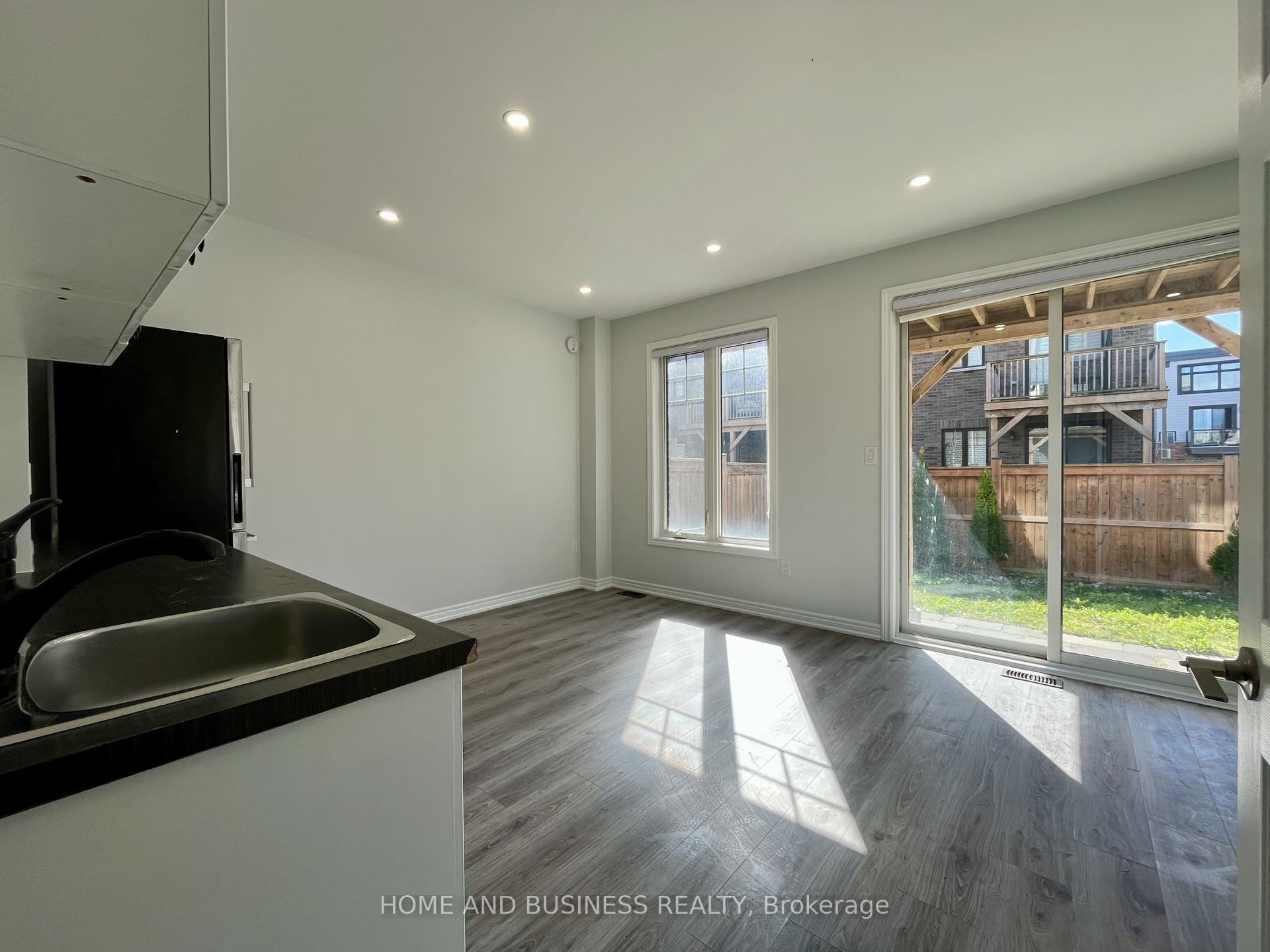 Photo 35 of 27 Walters Lane, Grimsby, Grimsby Beach — HOMEH