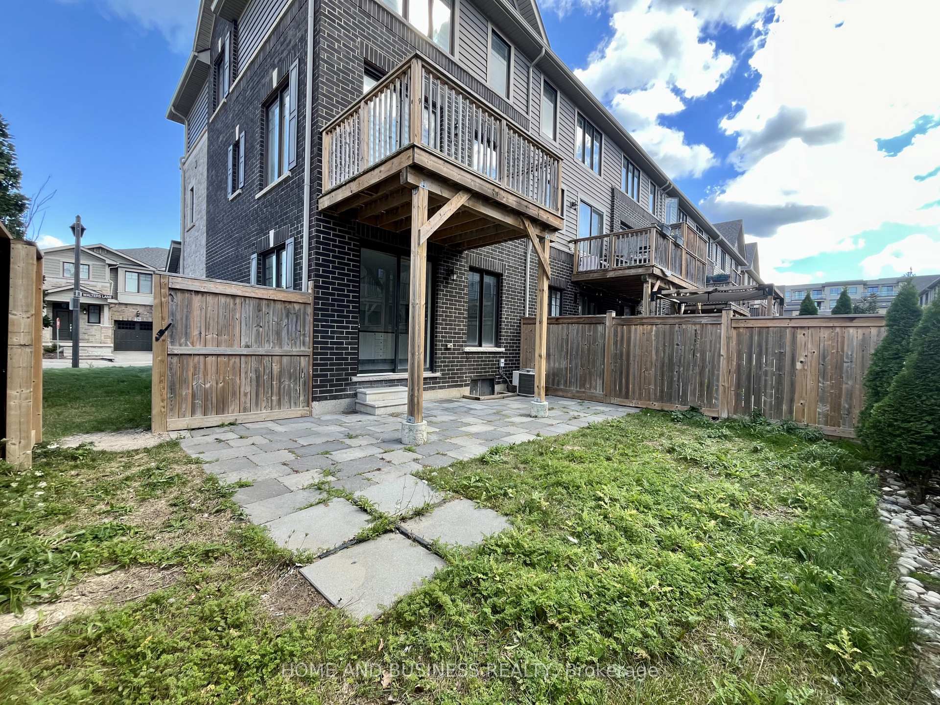 Photo 36 of 27 Walters Lane, Grimsby, Grimsby Beach — HOMEH
