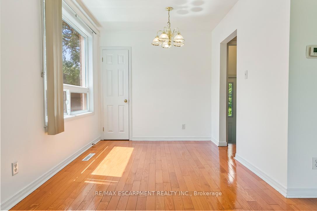 Photo 8 of 1214 Argreen Road, Mississauga, Mineola — HOMEH