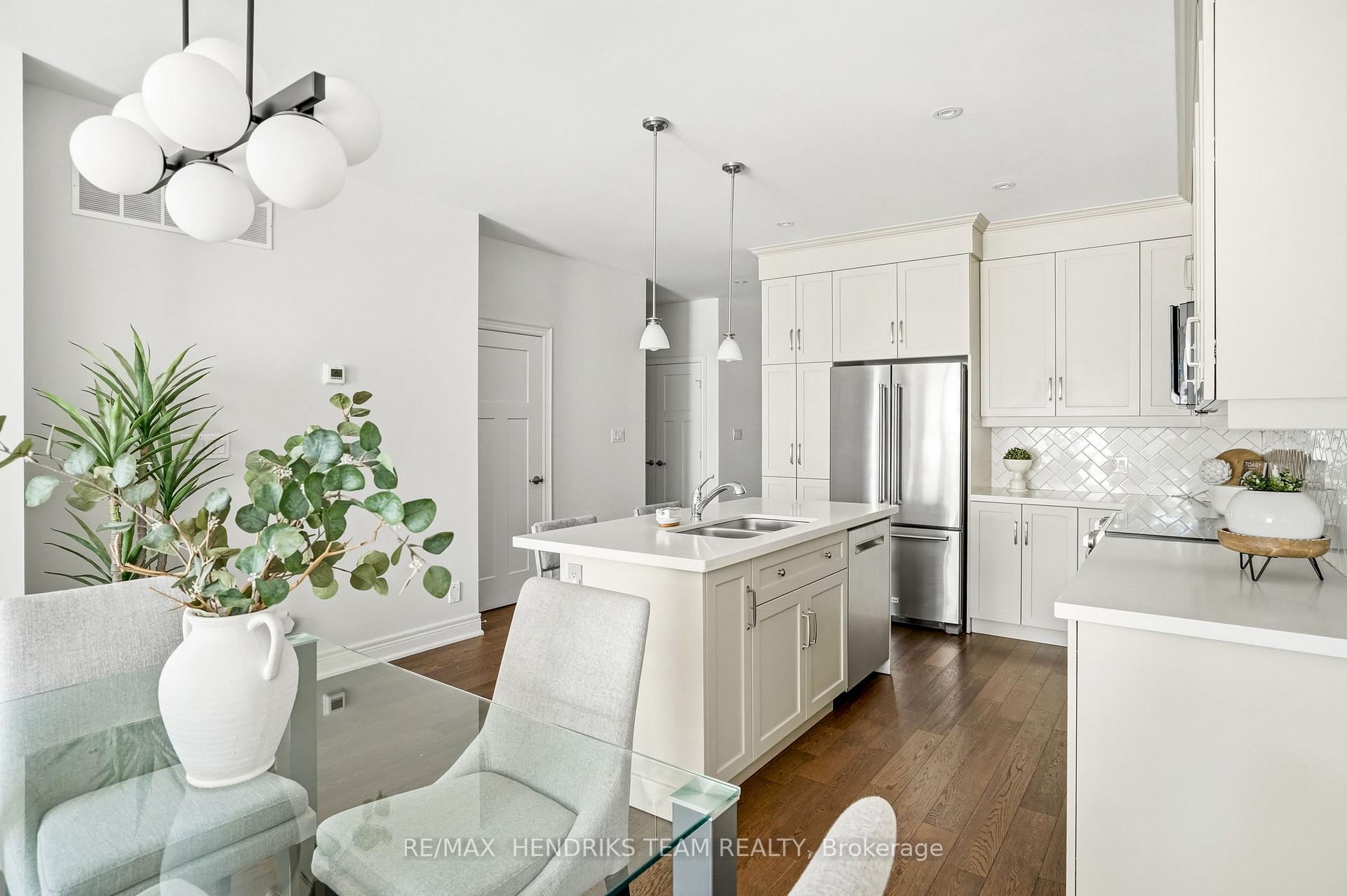 Photo 15 of 13 Turbinia Court, Grimsby, Grimsby East — HOMEH