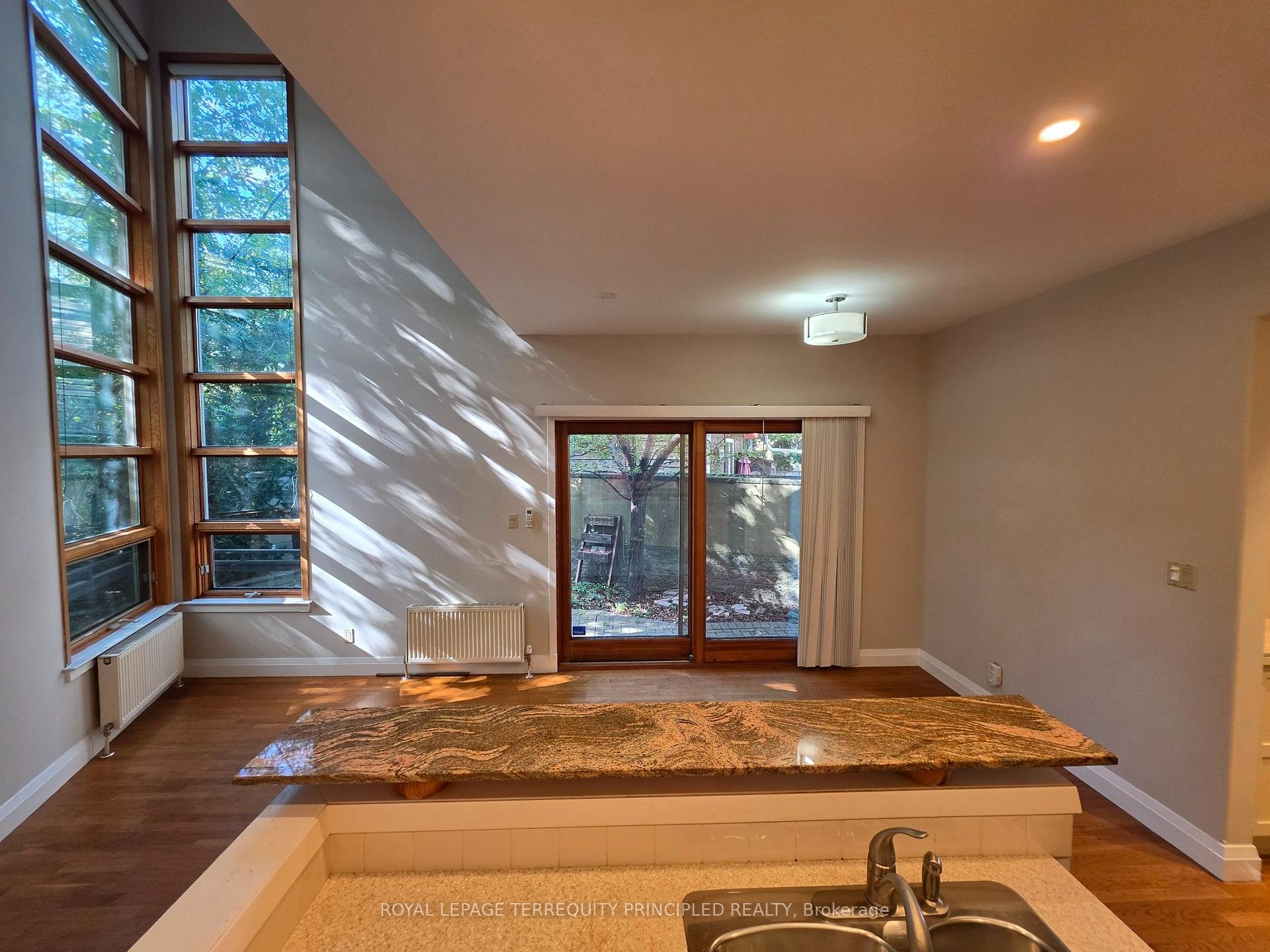 Photo 2 of Unit B, 8 Bright Street, Toronto, Moss Park — HOMEH