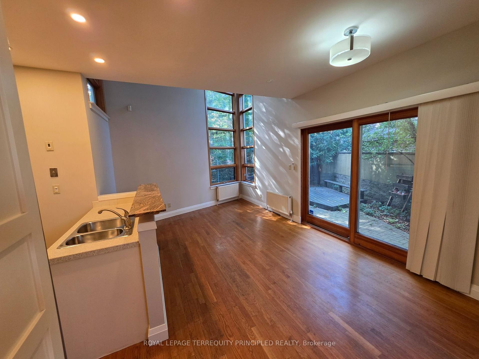 Photo 4 of Unit B, 8 Bright Street, Toronto, Moss Park — HOMEH