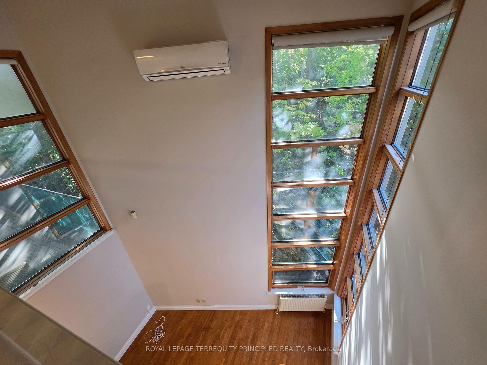 Photo 16 of Unit B, 8 Bright Street, Toronto, Moss Park — HOMEH