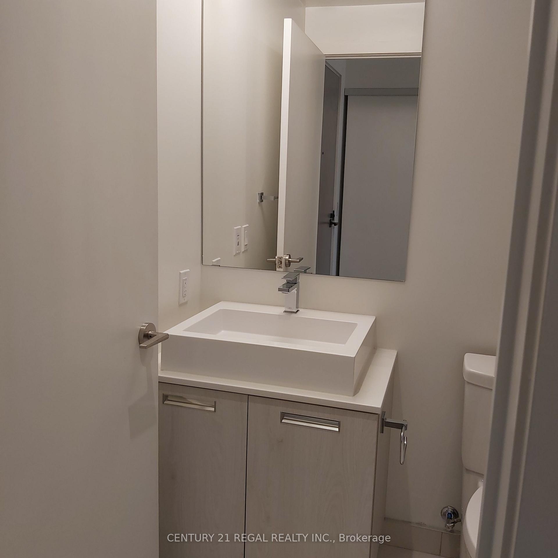 Photo 15 of Unit 3, 2A Church Street, Toronto, Waterfront Communities — HOMEH