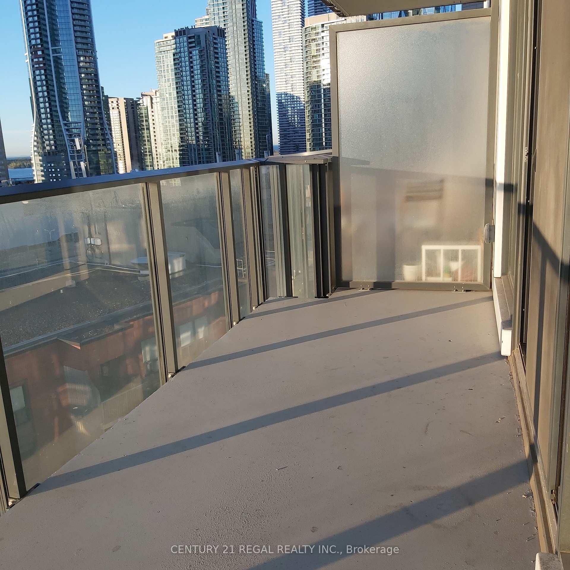 Photo 19 of Unit 3, 2A Church Street, Toronto, Waterfront Communities — HOMEH