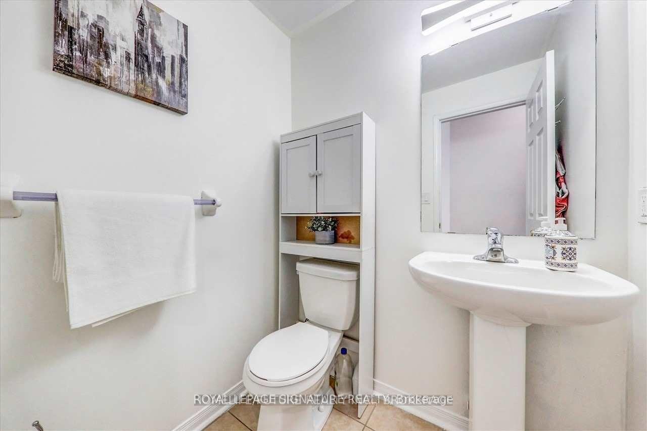 Photo 11 of 56 Jackson Eli Way, Markham, Cedarwood — HOMEH
