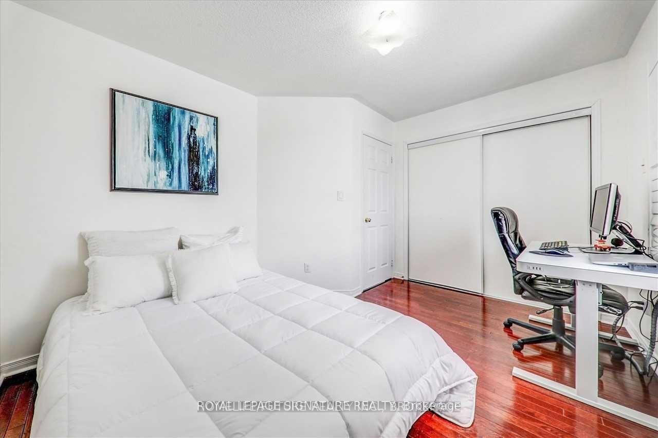 Photo 17 of 56 Jackson Eli Way, Markham, Cedarwood — HOMEH