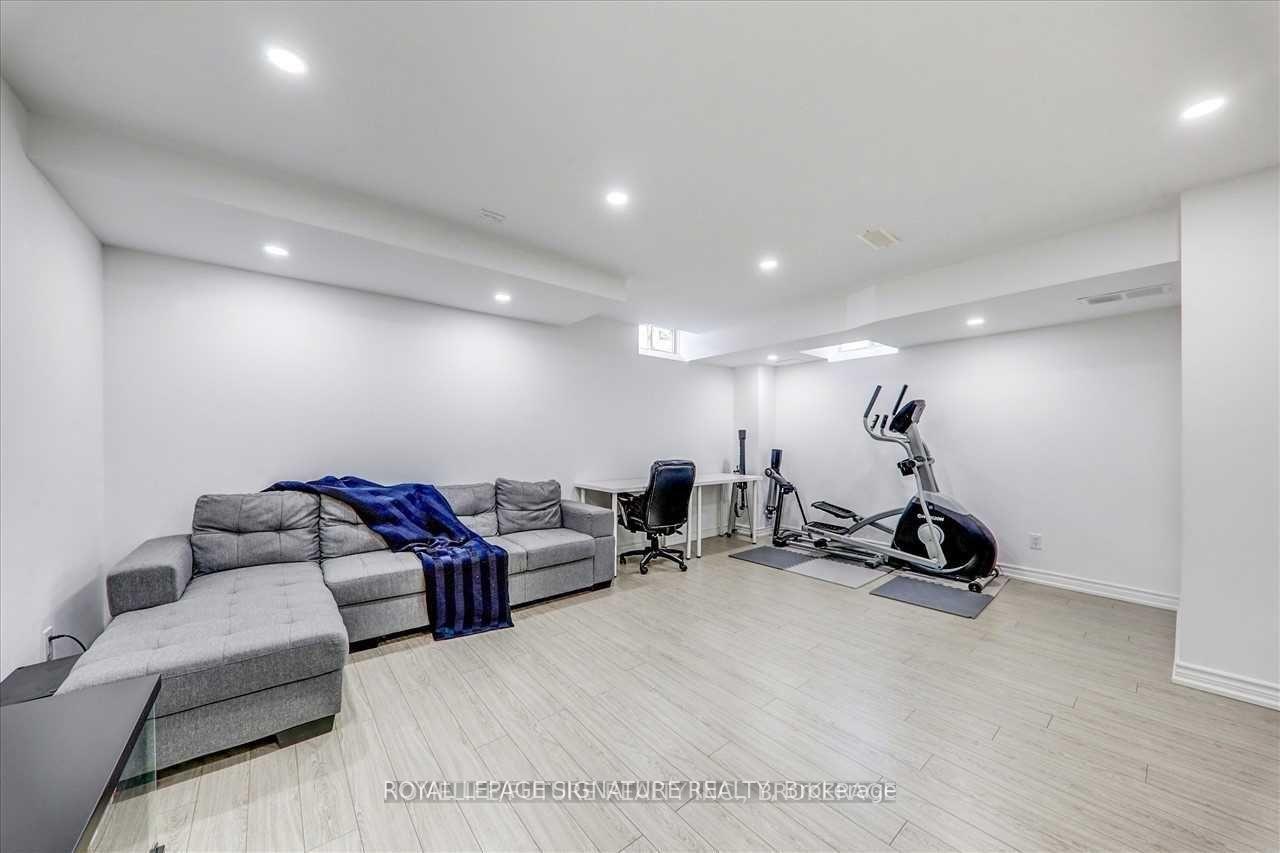 Photo 27 of 56 Jackson Eli Way, Markham, Cedarwood — HOMEH