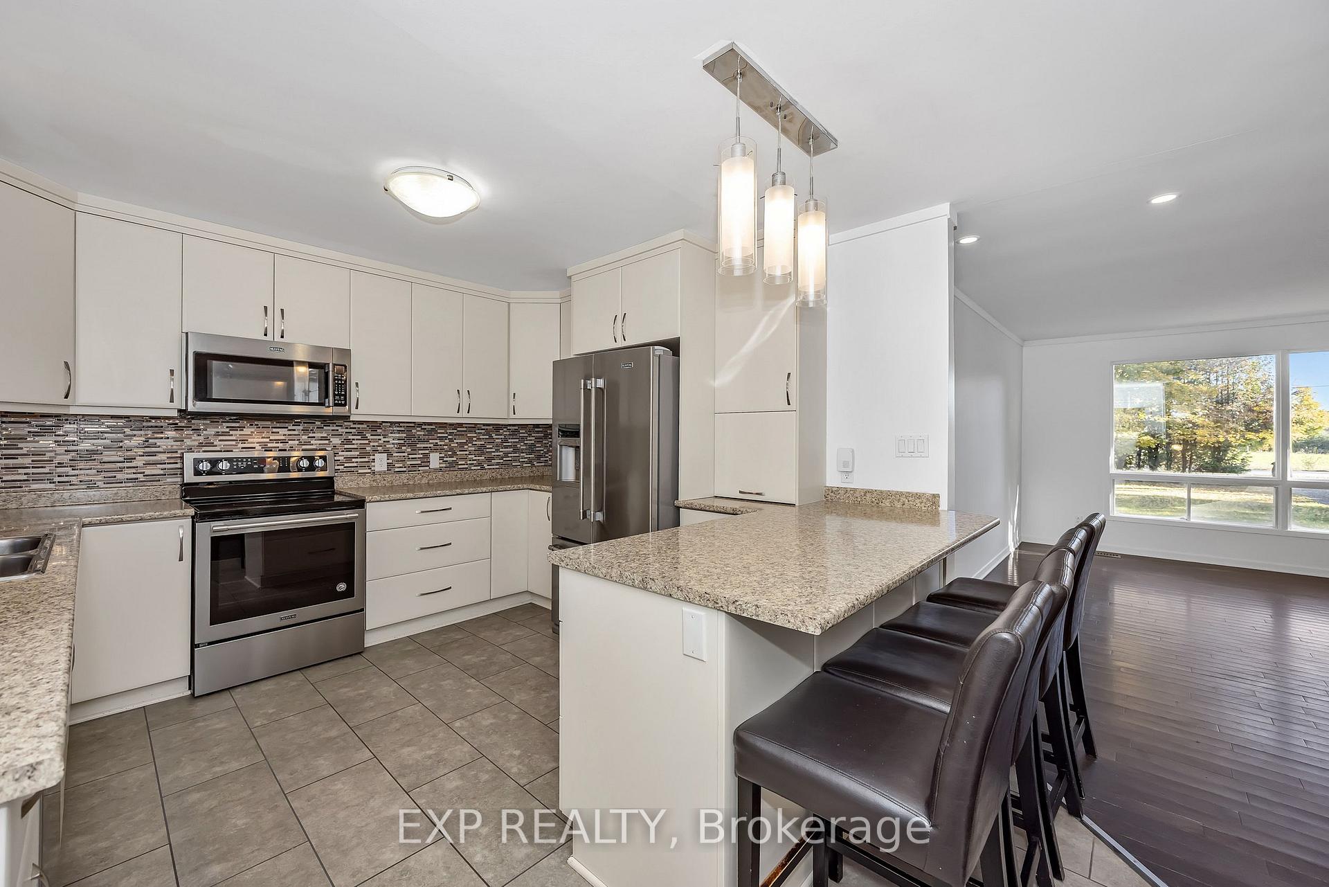 Photo 8 of 557 Glenview Road, Drummond/North Elmsley, Drummond/North Elmsley (North Elmsley) Twp — HOMEH