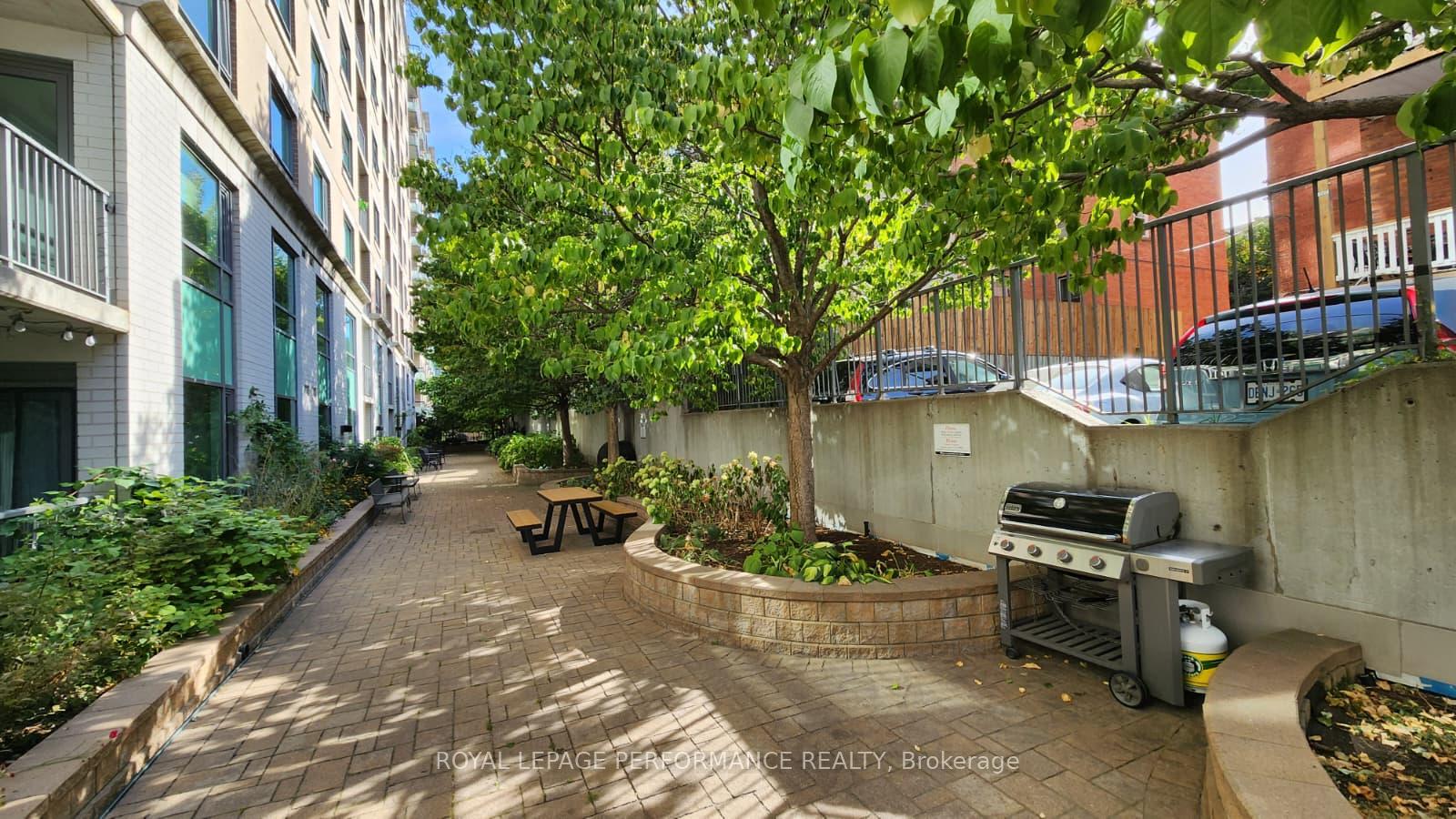 Photo 24 of Unit 604, 200 Besserer Street, Ottawa, Sandy Hill — HOMEH