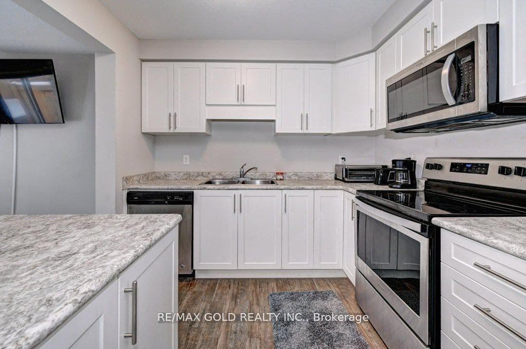 Photo 5 of Unit 35, 50 Pinnacle Drive, Kitchener, Lower Doon — HOMEH