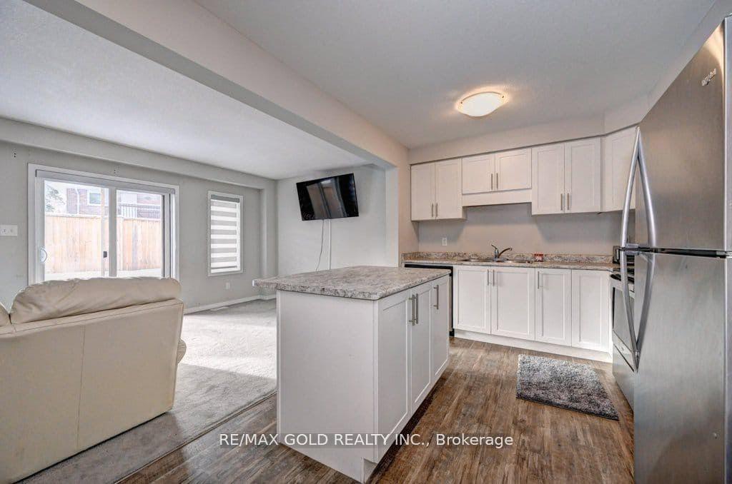 Photo 9 of Unit 35, 50 Pinnacle Drive, Kitchener, Lower Doon — HOMEH