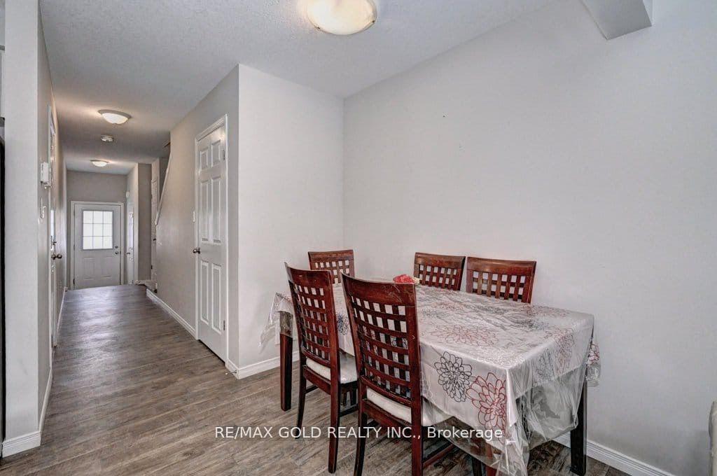 Photo 11 of Unit 35, 50 Pinnacle Drive, Kitchener, Lower Doon — HOMEH