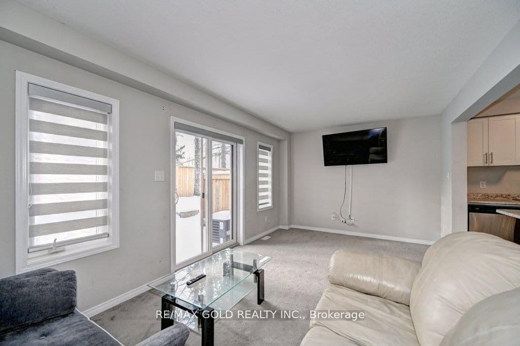Photo 14 of Unit 35, 50 Pinnacle Drive, Kitchener, Lower Doon — HOMEH
