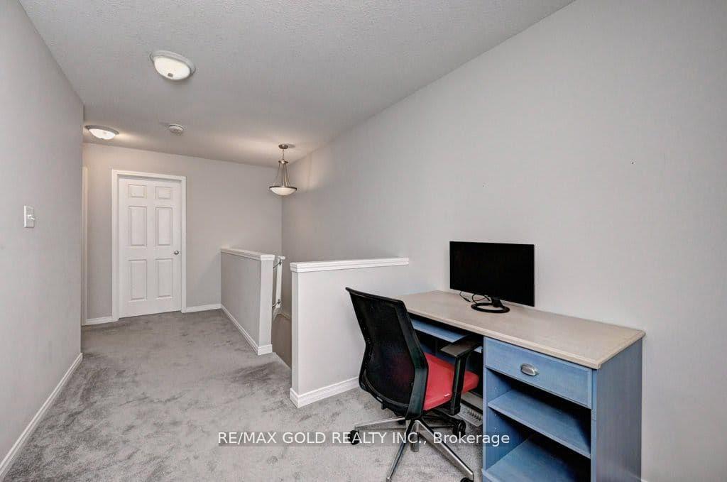 Photo 18 of Unit 35, 50 Pinnacle Drive, Kitchener, Lower Doon — HOMEH