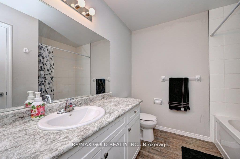 Photo 24 of Unit 35, 50 Pinnacle Drive, Kitchener, Lower Doon — HOMEH