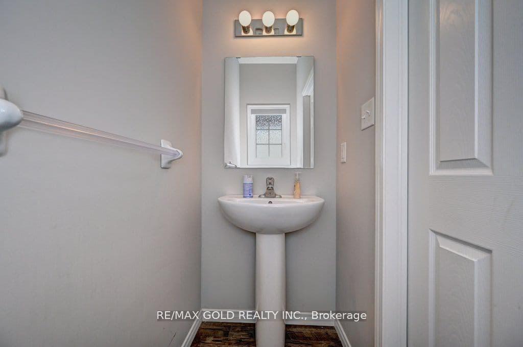 Photo 25 of Unit 35, 50 Pinnacle Drive, Kitchener, Lower Doon — HOMEH