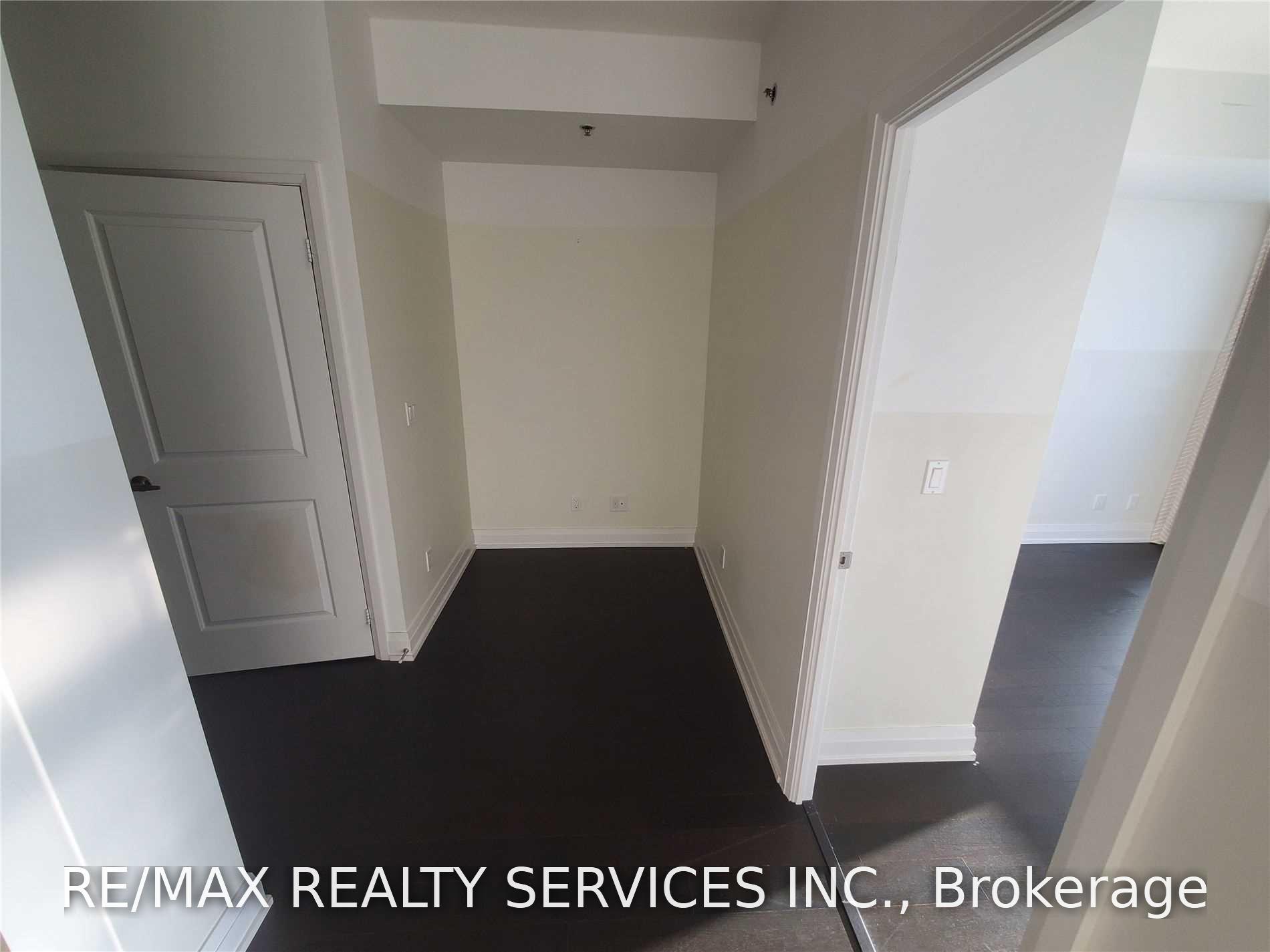 Photo 10 of Unit 1701, 65 Speers Road, Oakville, Central — HOMEH