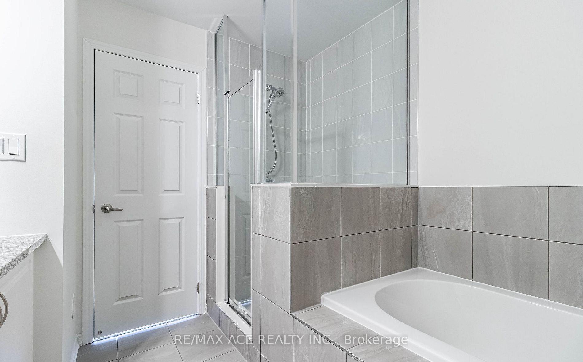 Photo 23 of Unit 109, 2560 Barbarolli Path, Oshawa, Windfields — HOMEH