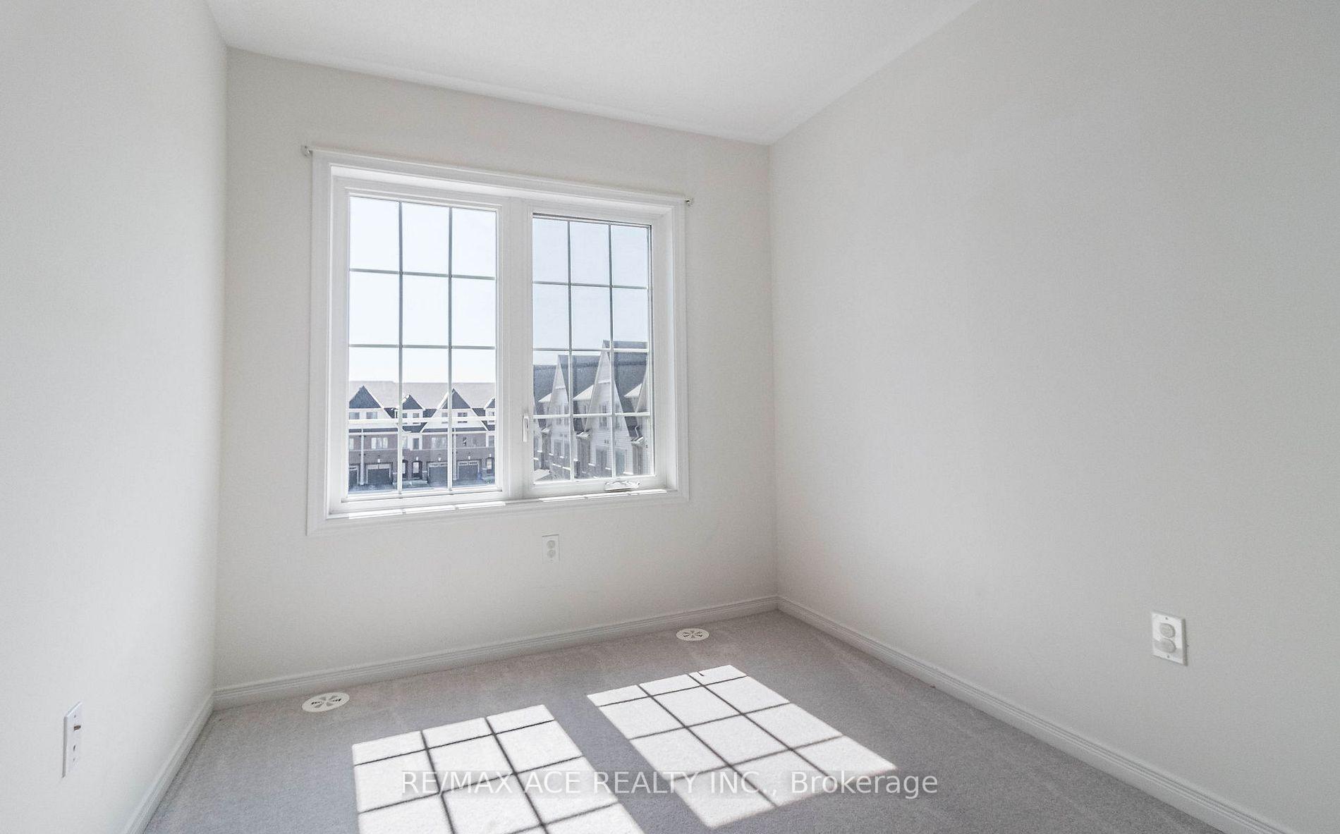 Photo 25 of Unit 109, 2560 Barbarolli Path, Oshawa, Windfields — HOMEH