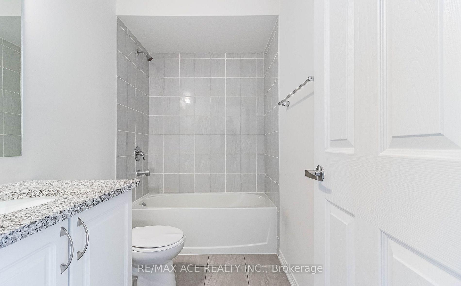 Photo 29 of Unit 109, 2560 Barbarolli Path, Oshawa, Windfields — HOMEH