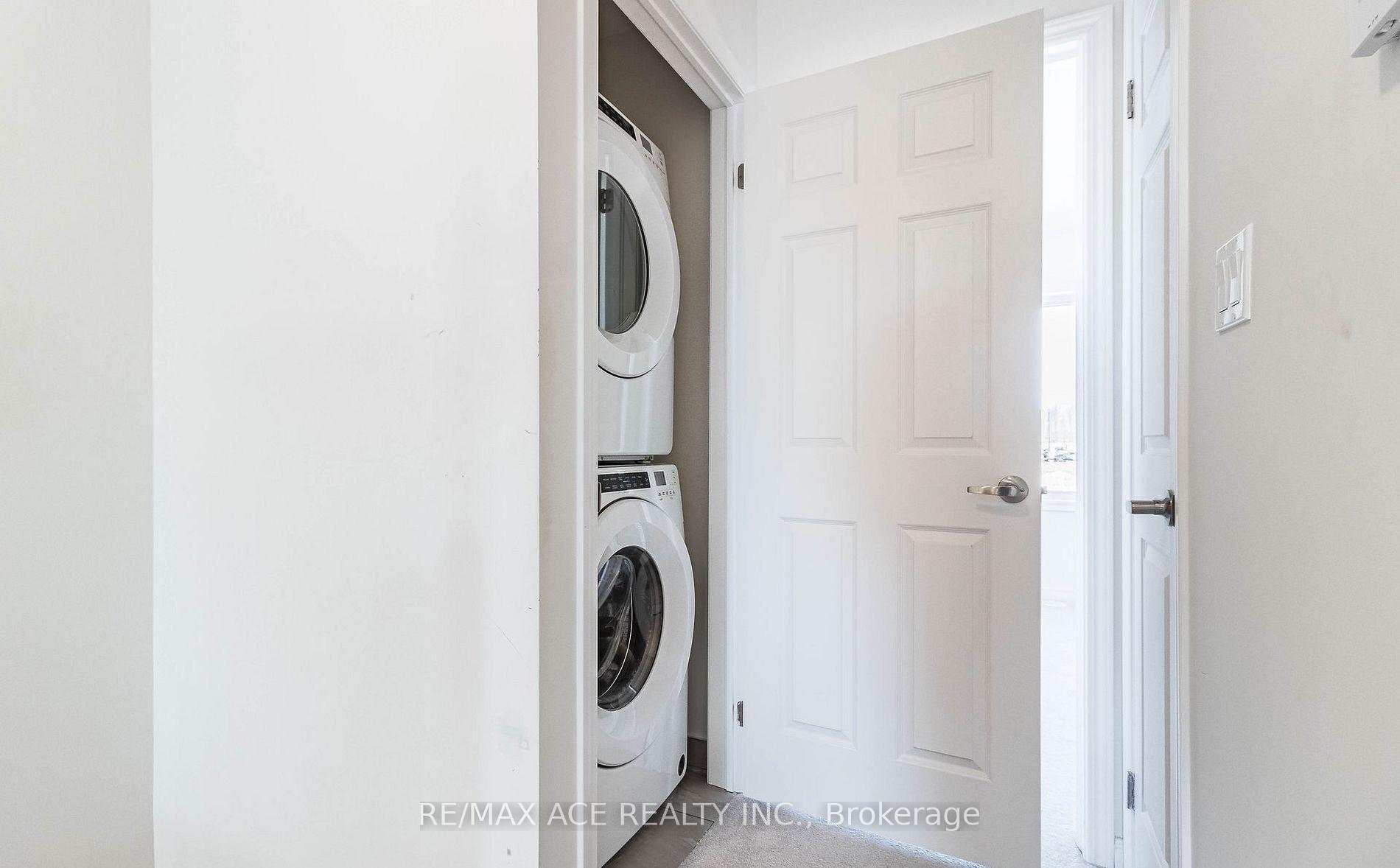 Photo 30 of Unit 109, 2560 Barbarolli Path, Oshawa, Windfields — HOMEH