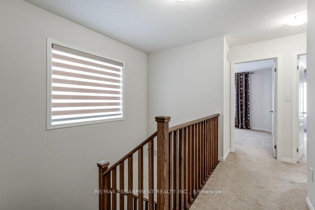 Photo 23 of 80 Oaktree Drive, Haldimand — HOMEH