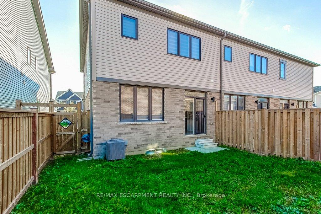 Photo 43 of 80 Oaktree Drive, Haldimand — HOMEH