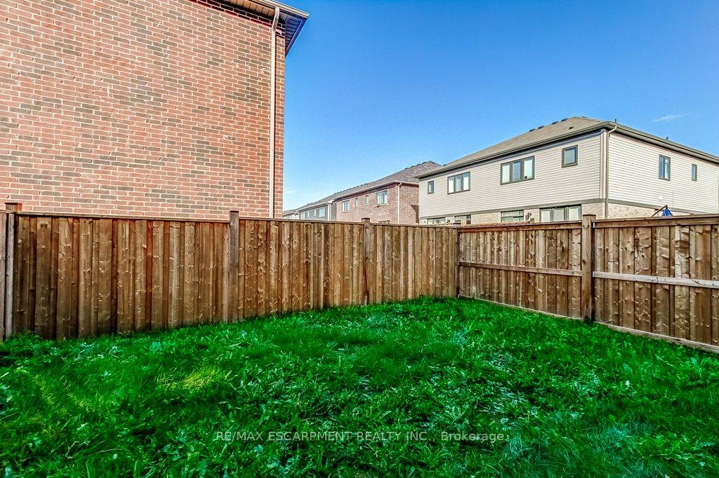 Photo 44 of 80 Oaktree Drive, Haldimand — HOMEH