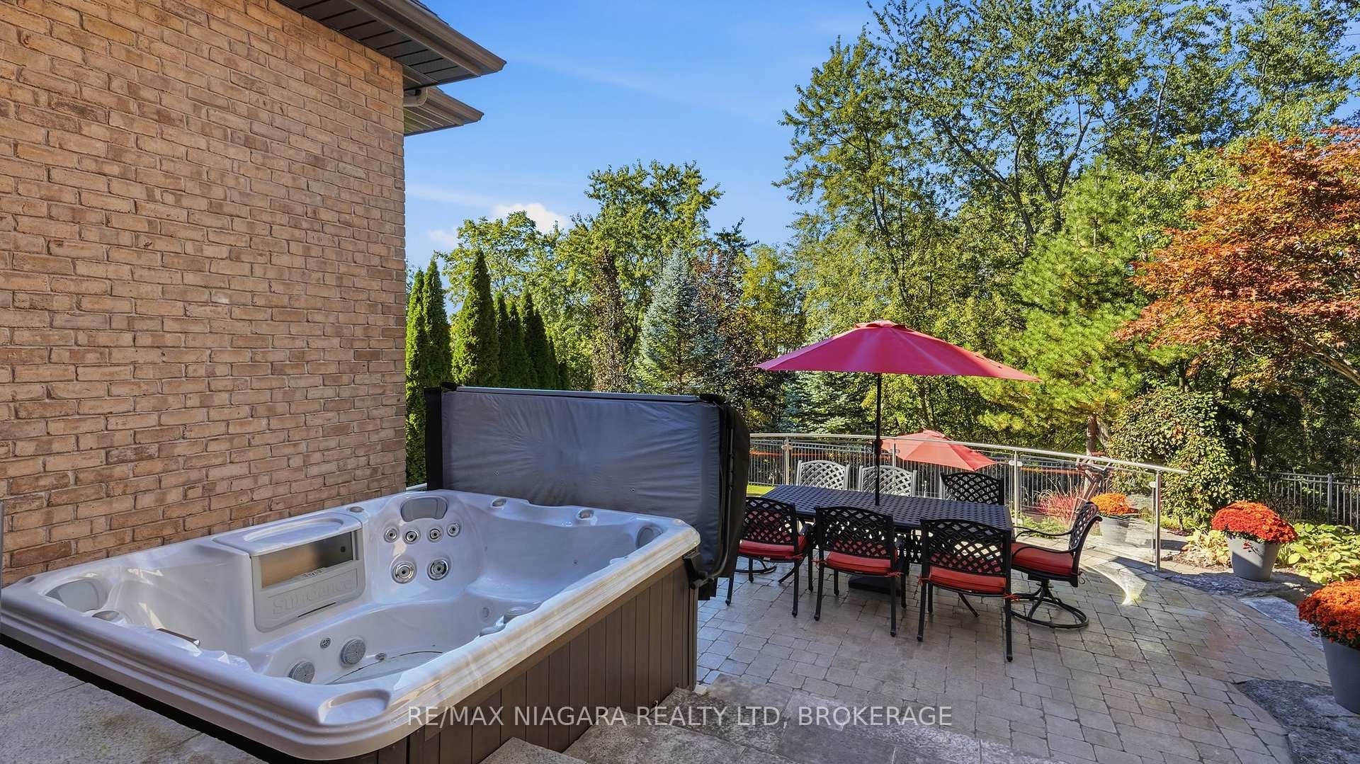 Photo 21 of 3525 Cardinal Drive, Niagara Falls, Mt. Carmel — HOMEH