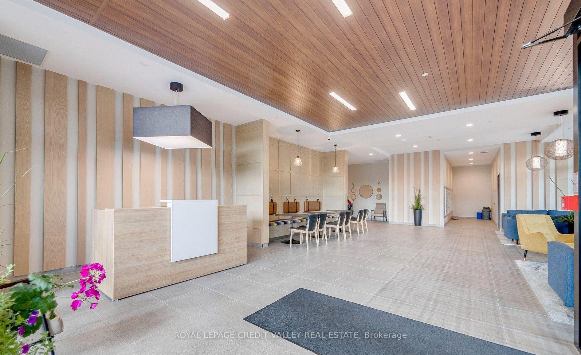 Photo 2 of Unit 408, 108 Garment Street, Kitchener, Cherry Hill — HOMEH