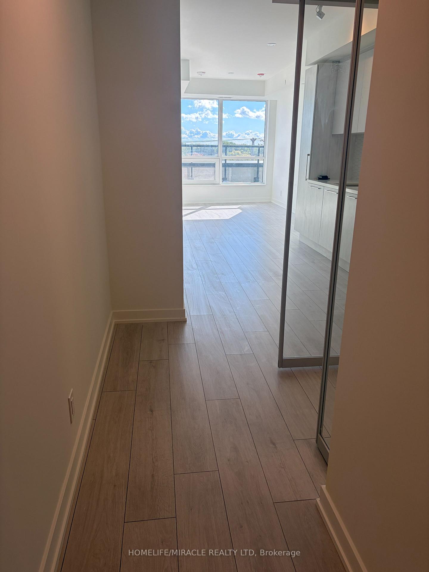 Photo 8 of Unit 523, 1381 Lakeshore Road E, Mississauga, Lakeview — HOMEH