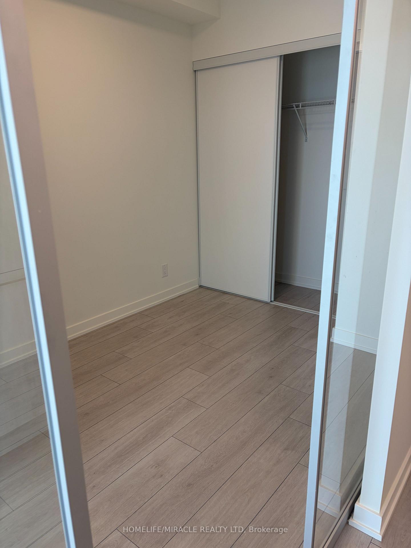 Photo 9 of Unit 523, 1381 Lakeshore Road E, Mississauga, Lakeview — HOMEH
