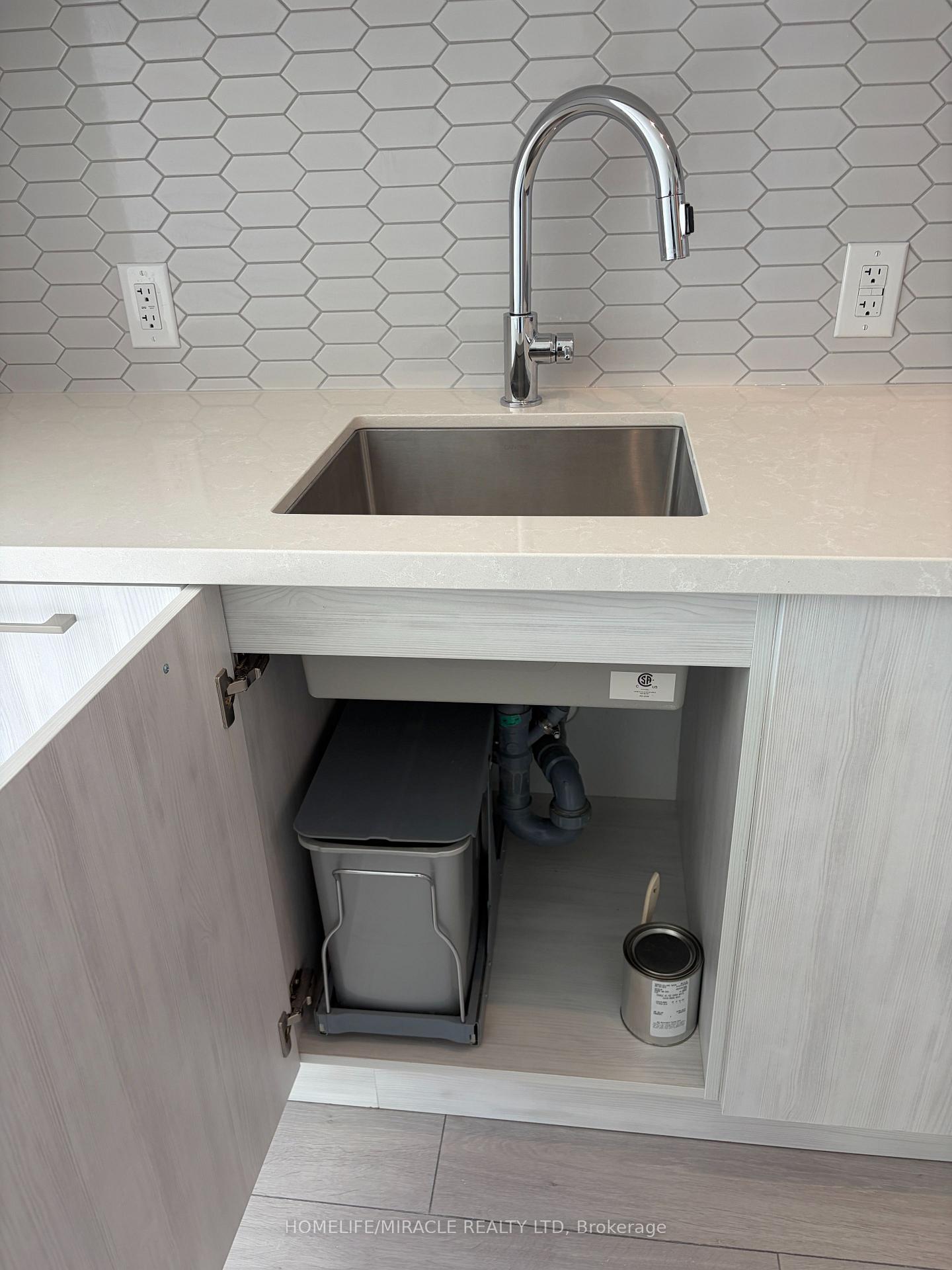 Photo 24 of Unit 523, 1381 Lakeshore Road E, Mississauga, Lakeview — HOMEH