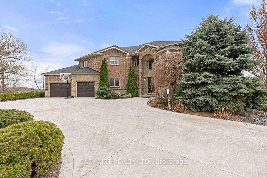 Photo 3 of 115 Road 4 E, Kingsville — HOMEH