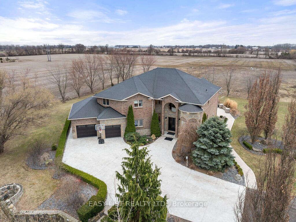 Photo 7 of 115 Road 4 E, Kingsville — HOMEH