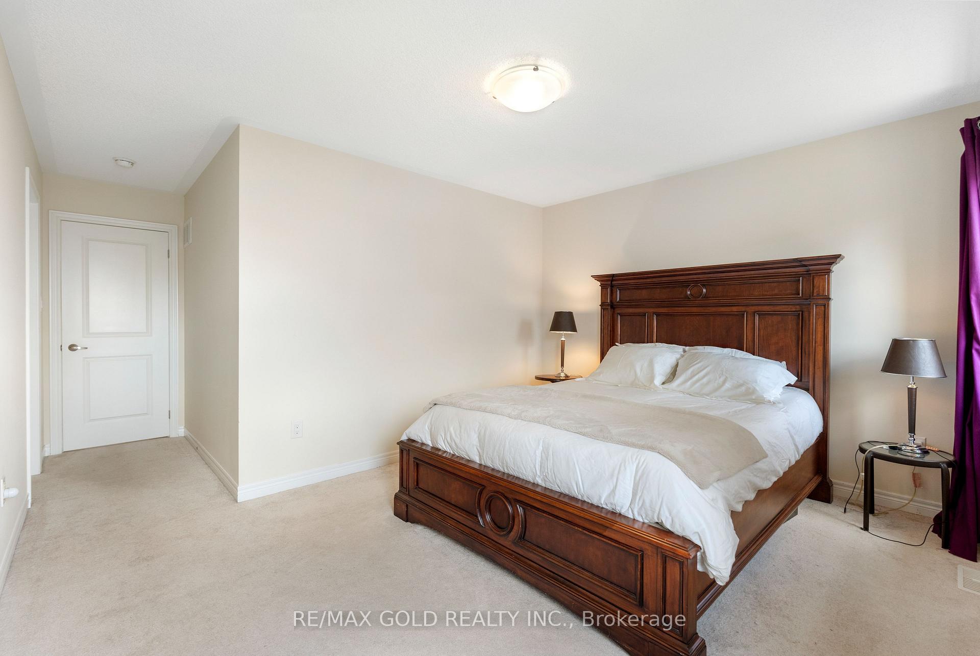 Photo 19 of 15 Antibes Drive, Brampton, Credit Valley — HOMEH