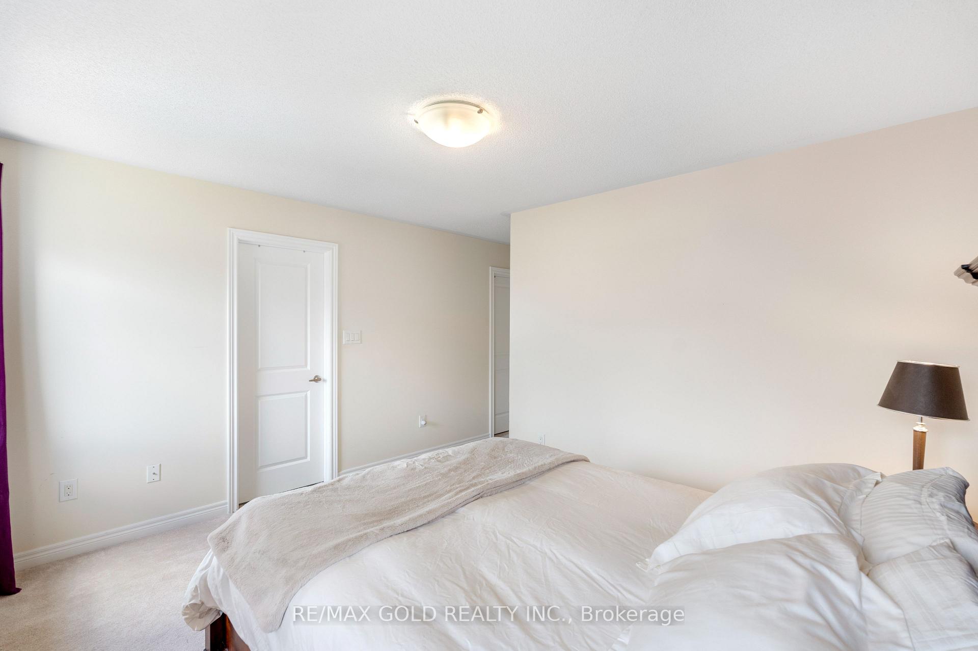 Photo 24 of 15 Antibes Drive, Brampton, Credit Valley — HOMEH