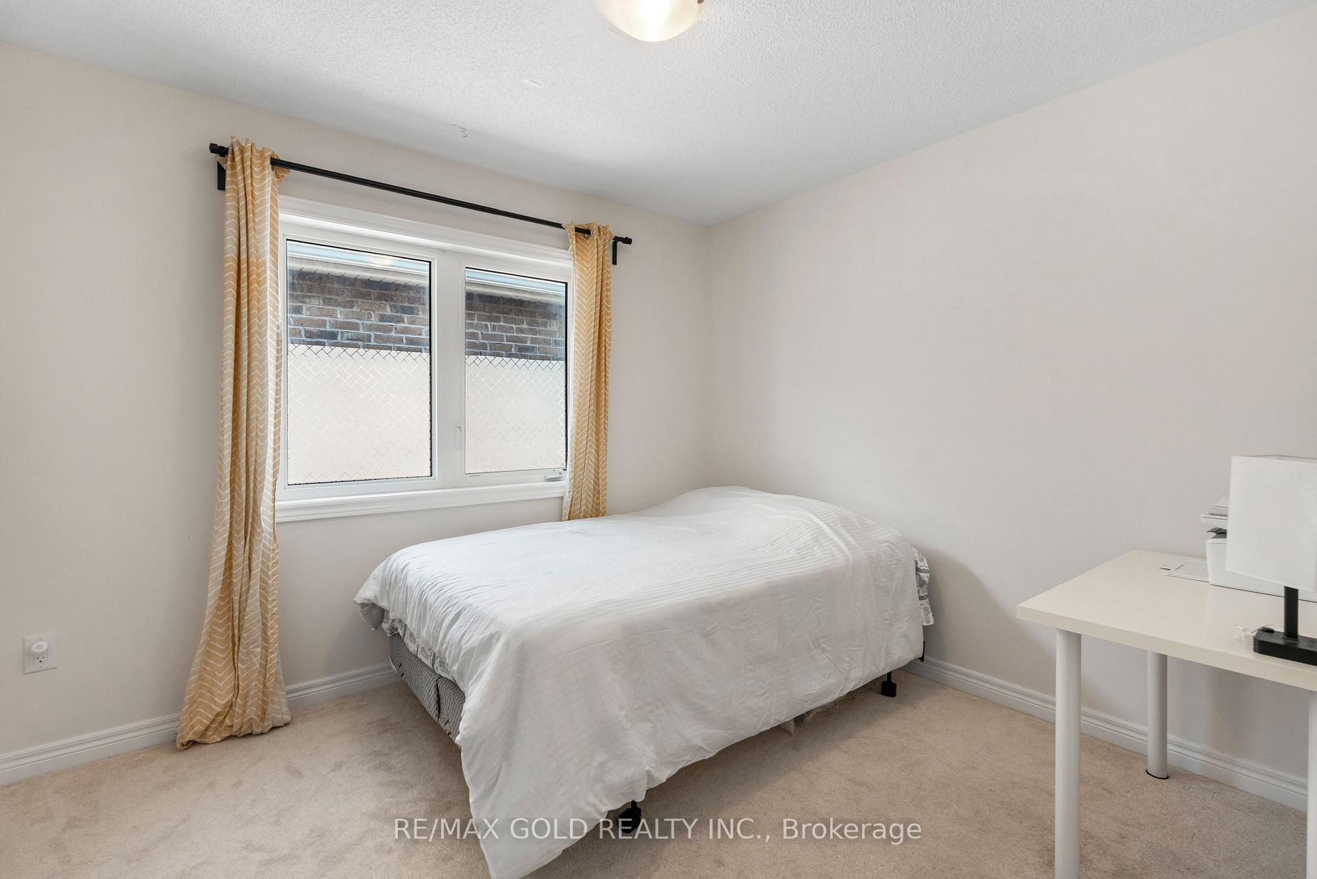 Photo 25 of 15 Antibes Drive, Brampton, Credit Valley — HOMEH