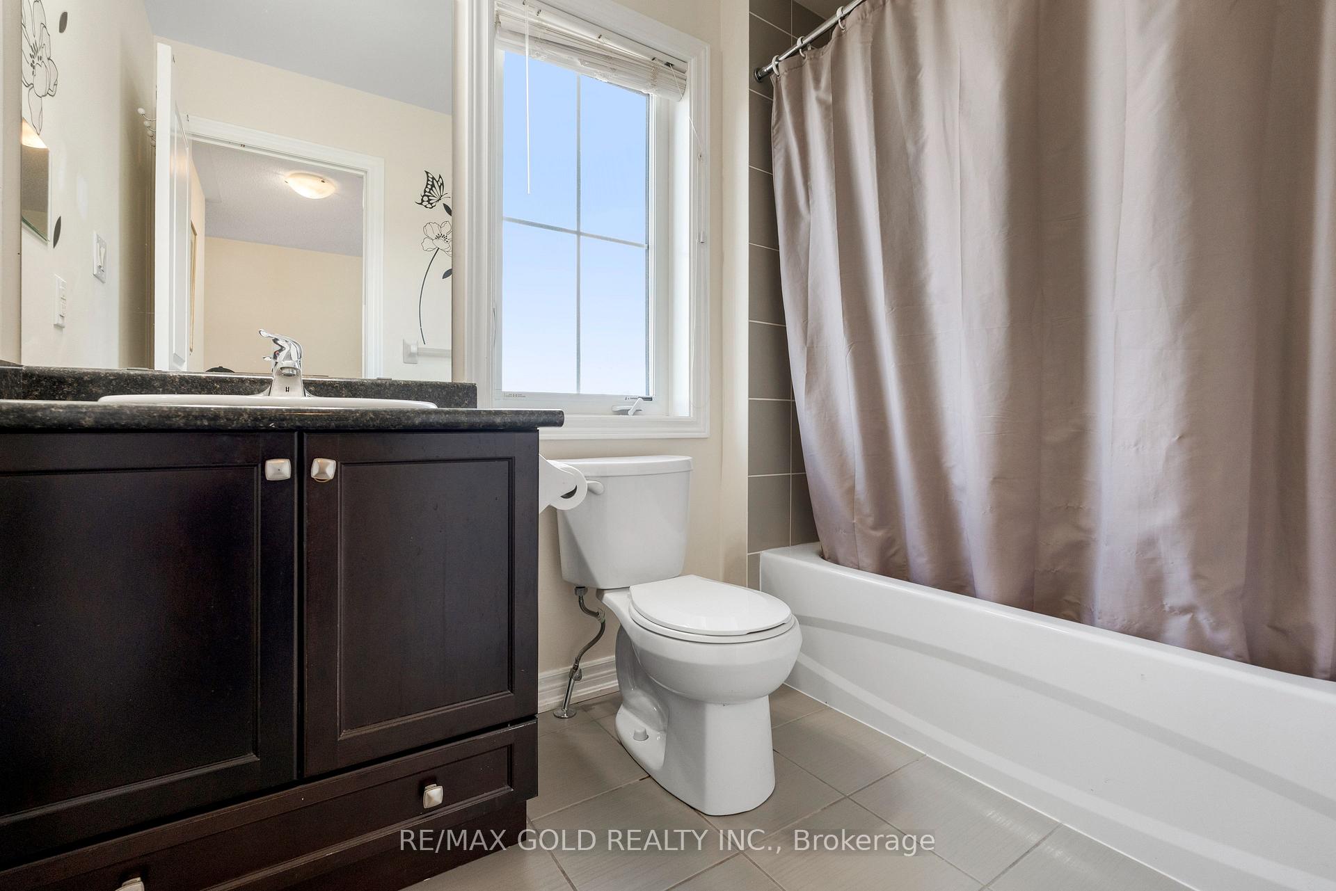 Photo 26 of 15 Antibes Drive, Brampton, Credit Valley — HOMEH